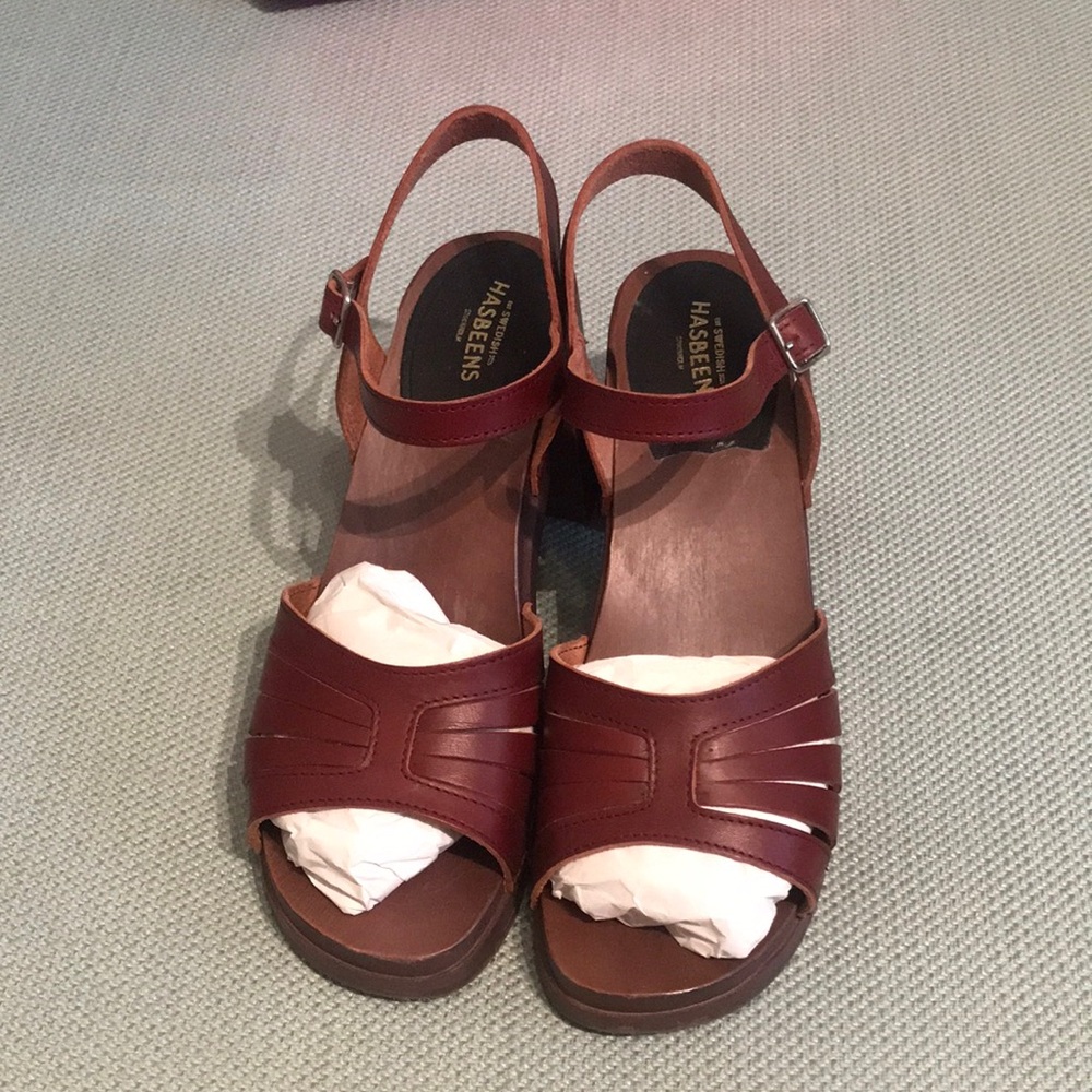 Swedish Hasbeens Bordeaux Strap Sandal - Picture 5 of 11